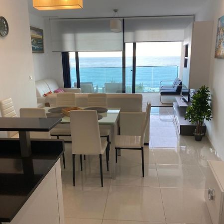 Apartment Deluxe Clara Sea Senses Torrevieja Dış mekan fotoğraf