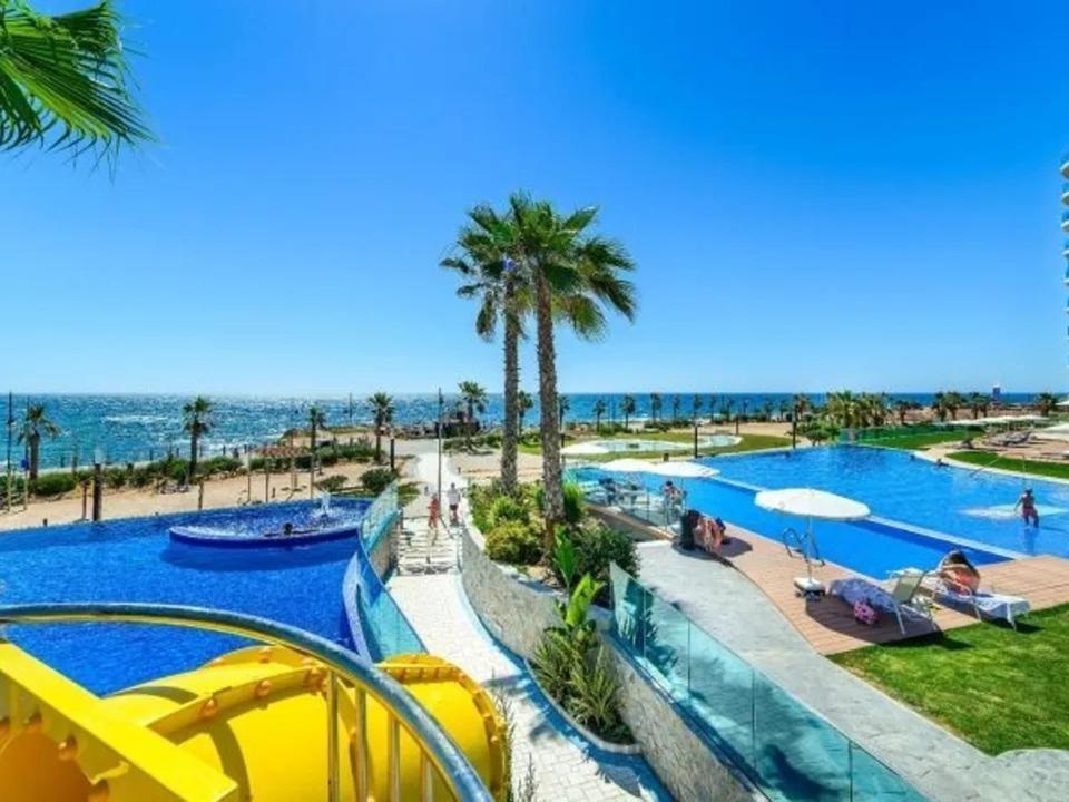 Apartment Deluxe Clara Sea Senses Torrevieja Dış mekan fotoğraf