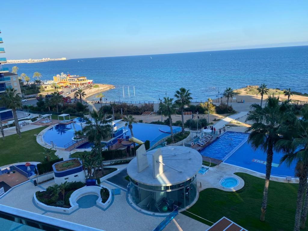 Apartment Deluxe Clara Sea Senses Torrevieja Dış mekan fotoğraf