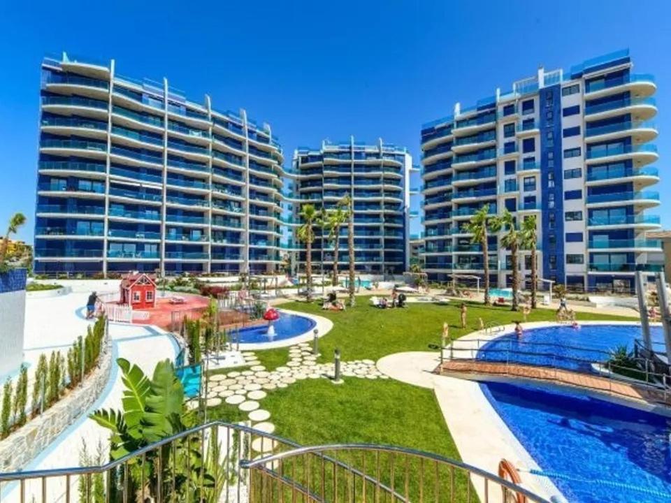 Apartment Deluxe Clara Sea Senses Torrevieja Dış mekan fotoğraf
