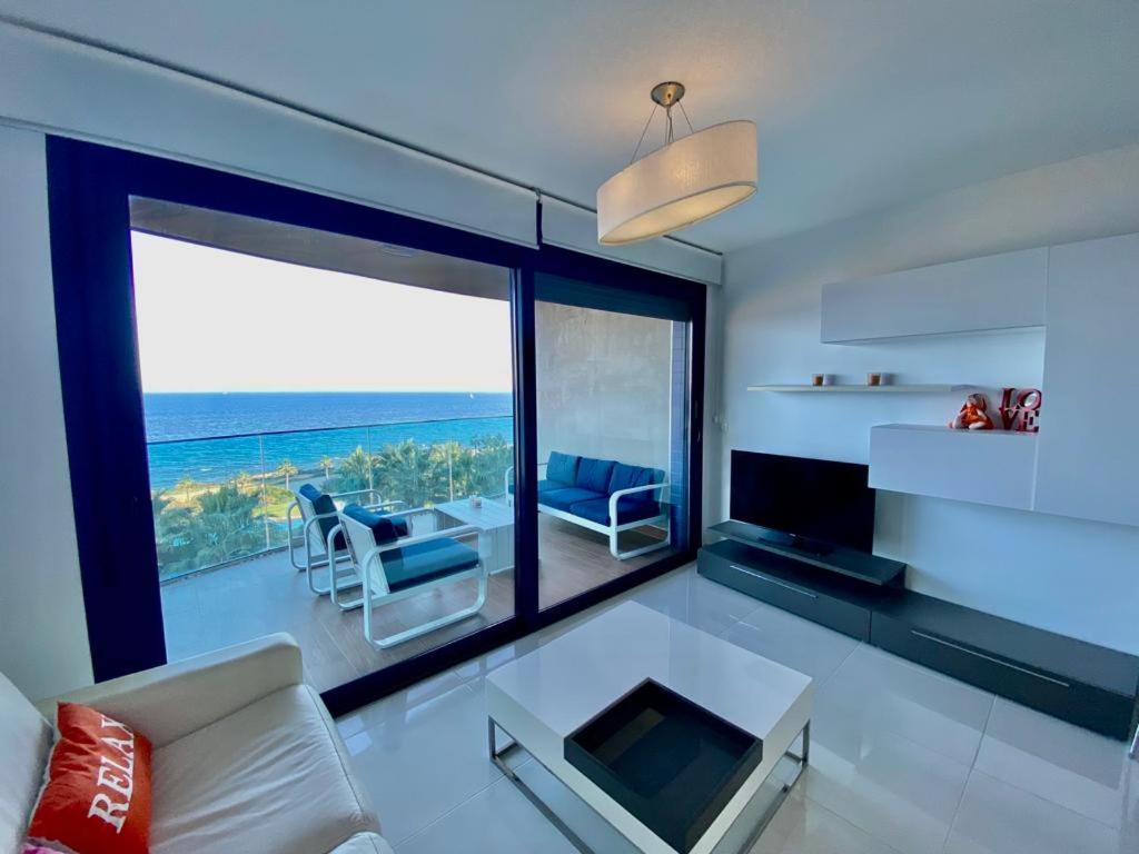 Apartment Deluxe Clara Sea Senses Torrevieja Dış mekan fotoğraf
