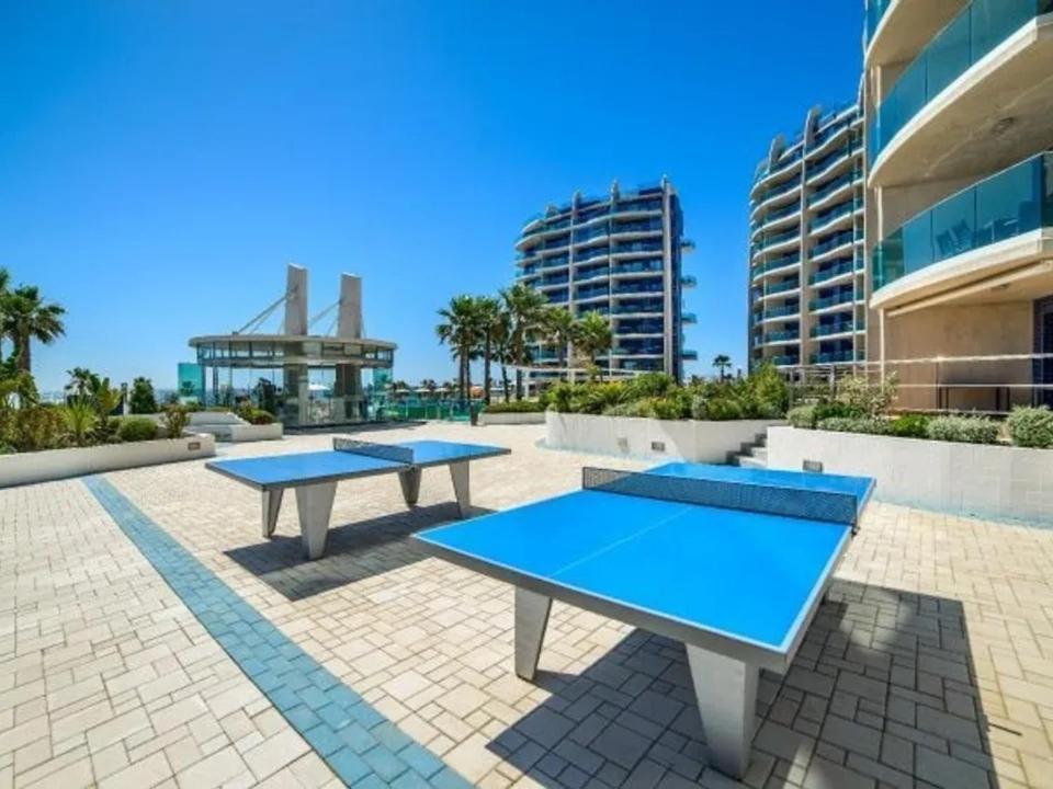 Apartment Deluxe Clara Sea Senses Torrevieja Dış mekan fotoğraf