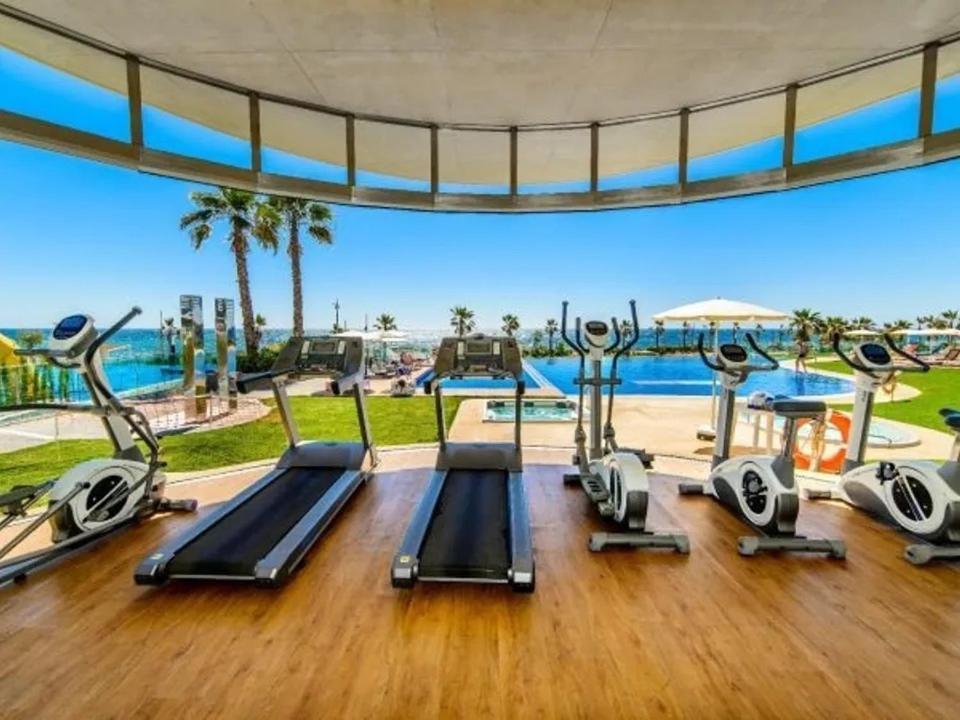 Apartment Deluxe Clara Sea Senses Torrevieja Dış mekan fotoğraf