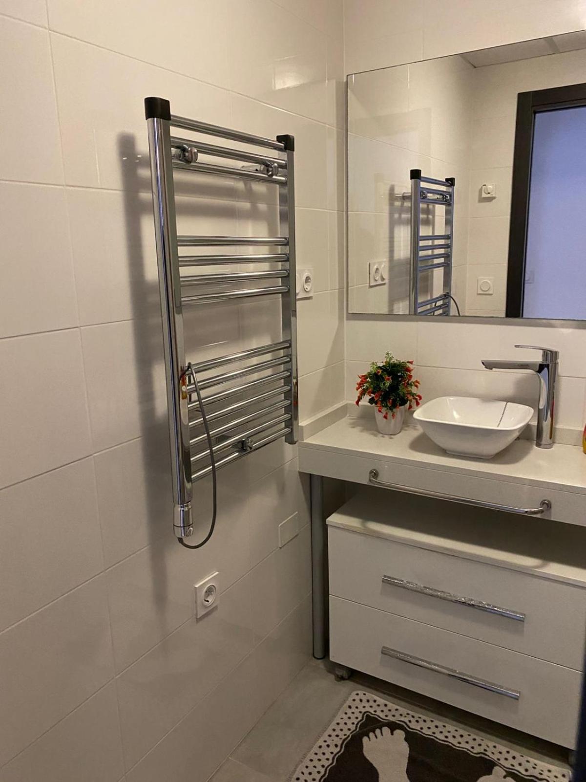 Apartment Deluxe Clara Sea Senses Torrevieja Dış mekan fotoğraf