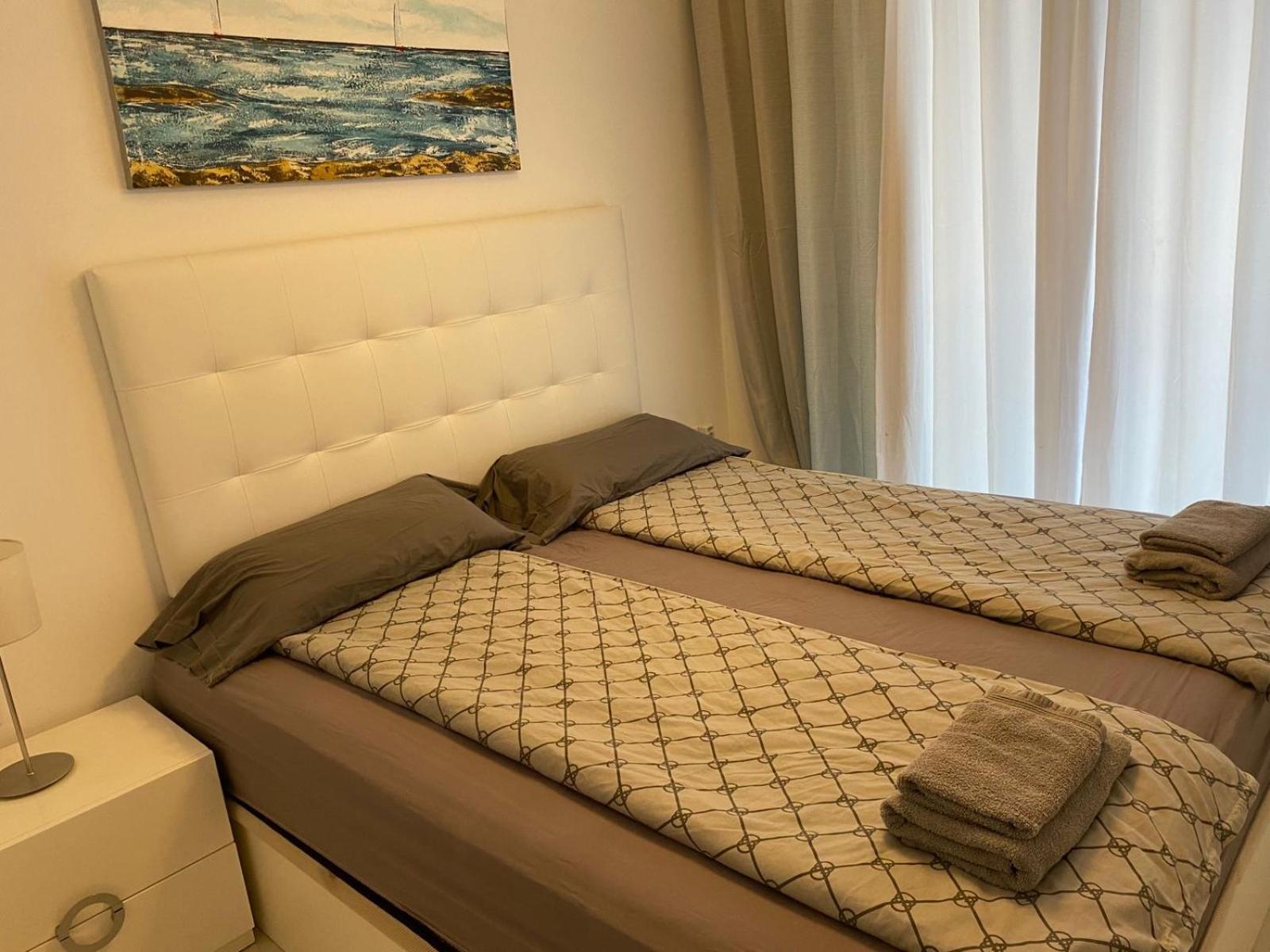 Apartment Deluxe Clara Sea Senses Torrevieja Dış mekan fotoğraf