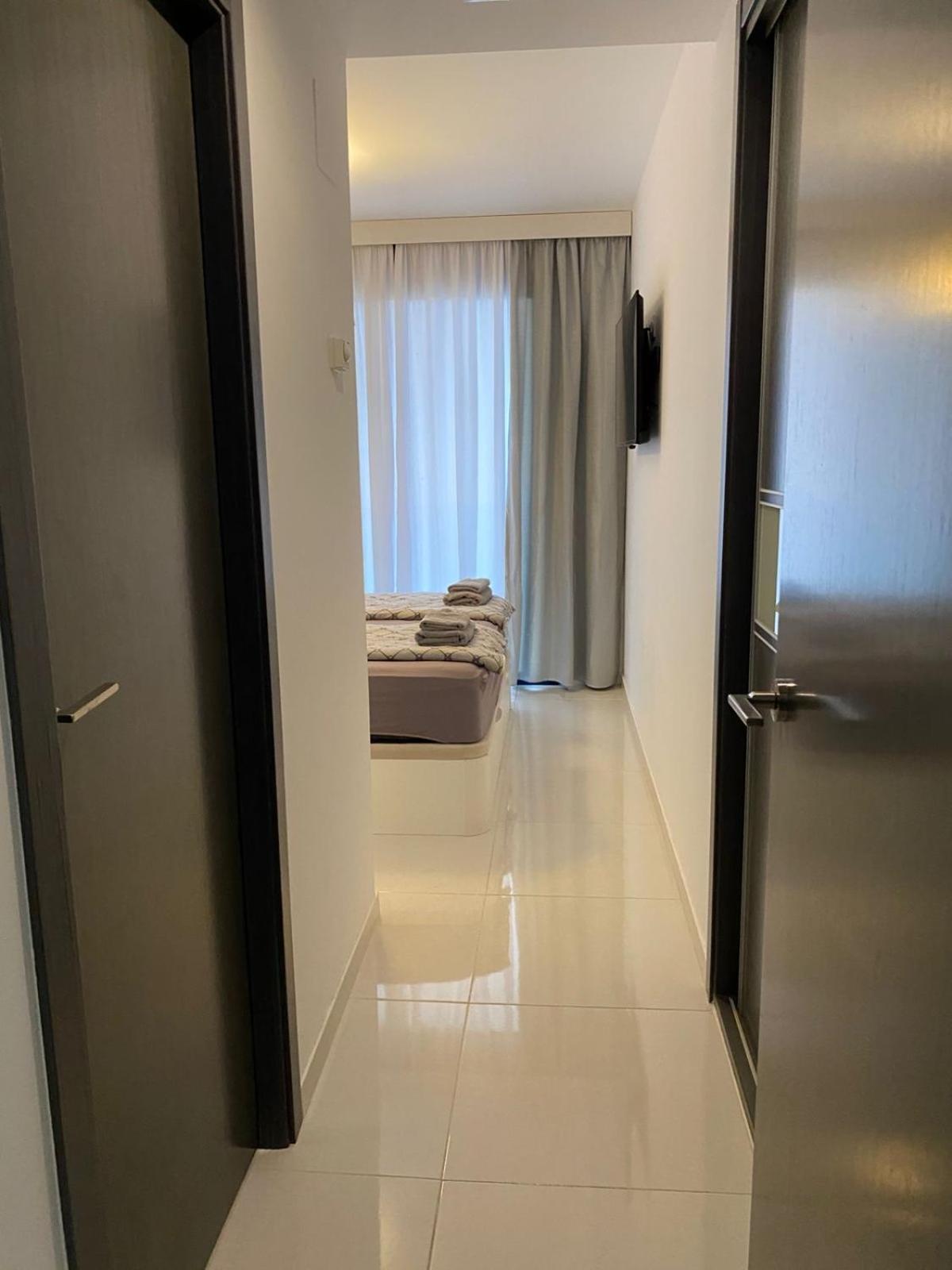 Apartment Deluxe Clara Sea Senses Torrevieja Dış mekan fotoğraf
