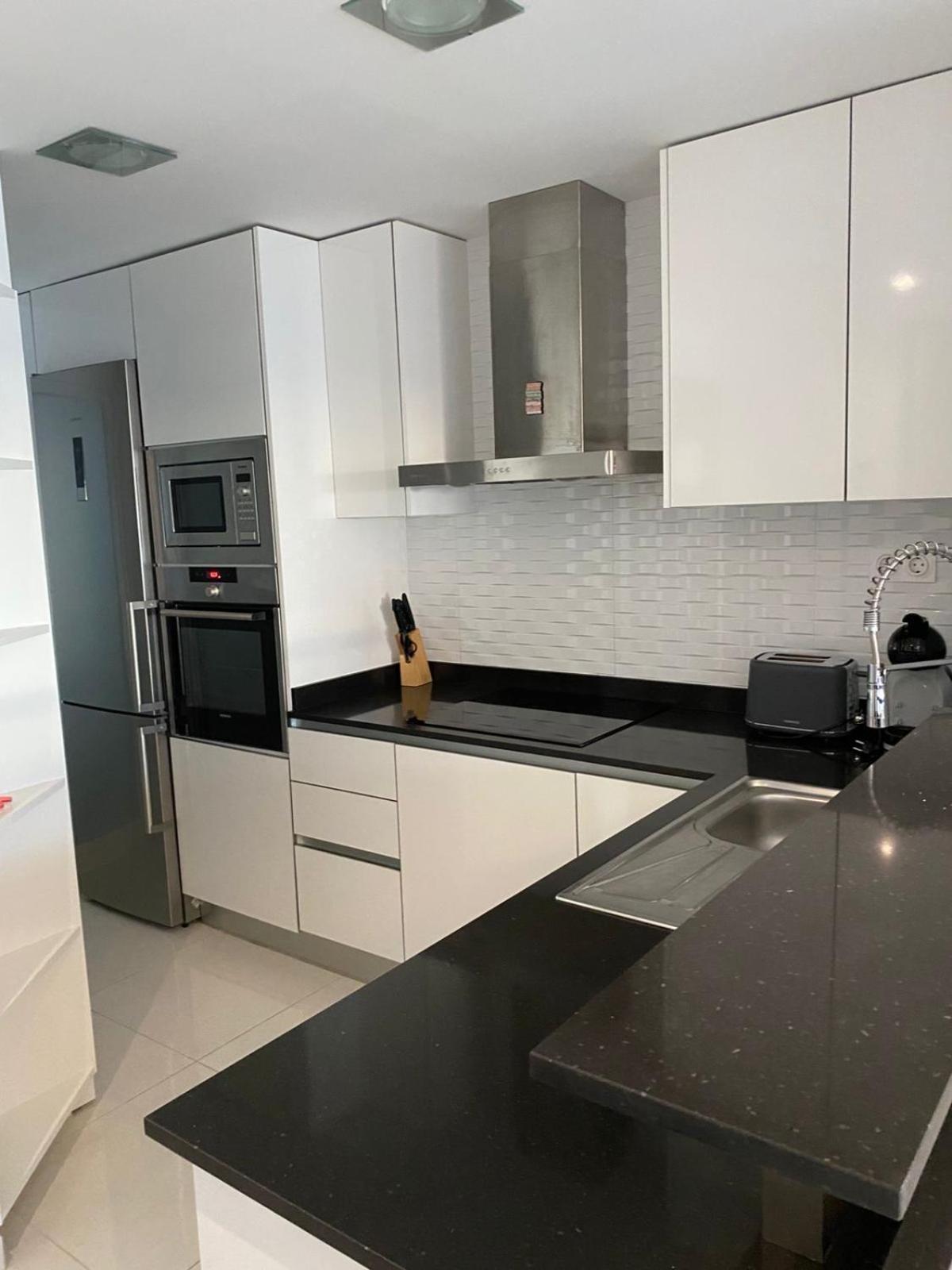Apartment Deluxe Clara Sea Senses Torrevieja Dış mekan fotoğraf